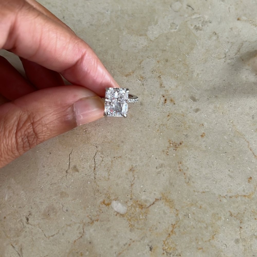 Travel Rings - Picture 10 of 11